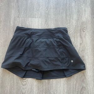 Lululemon Pace Rival Mid-Rise Skirt Women's 6 in Black W/ Back Pocket